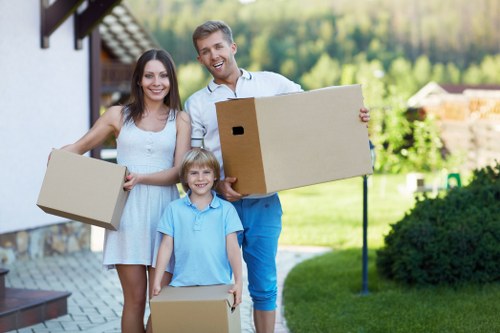 Moving support for flats and homes in Dartford and nearby areas