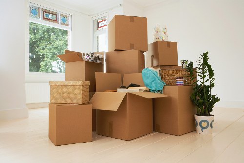 Efficient Dartford man and van service handling a final delivery